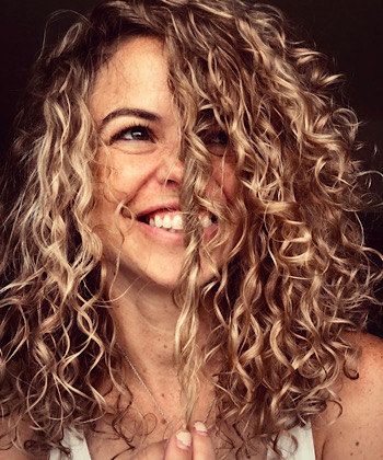 Texture Tales: Jessica on How the Curly Girl Method Helped Her Love and Embrace Her Curls