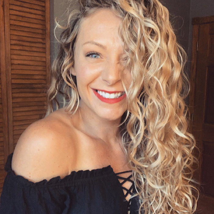 Texture Tales Candace Shares Her Tips on How She Repaired Her Heat Damaged Wavy Hair
