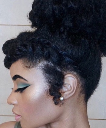 Naturally Curly Updos That are Cute & Easy