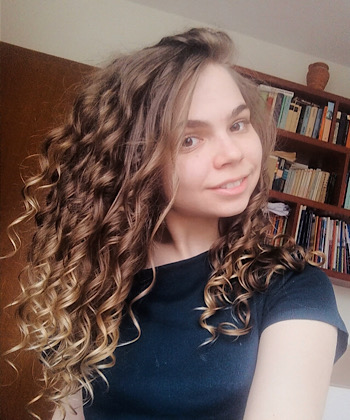 Texture Tales: Franciska on How the Curly Girl Method Saved Her Curls