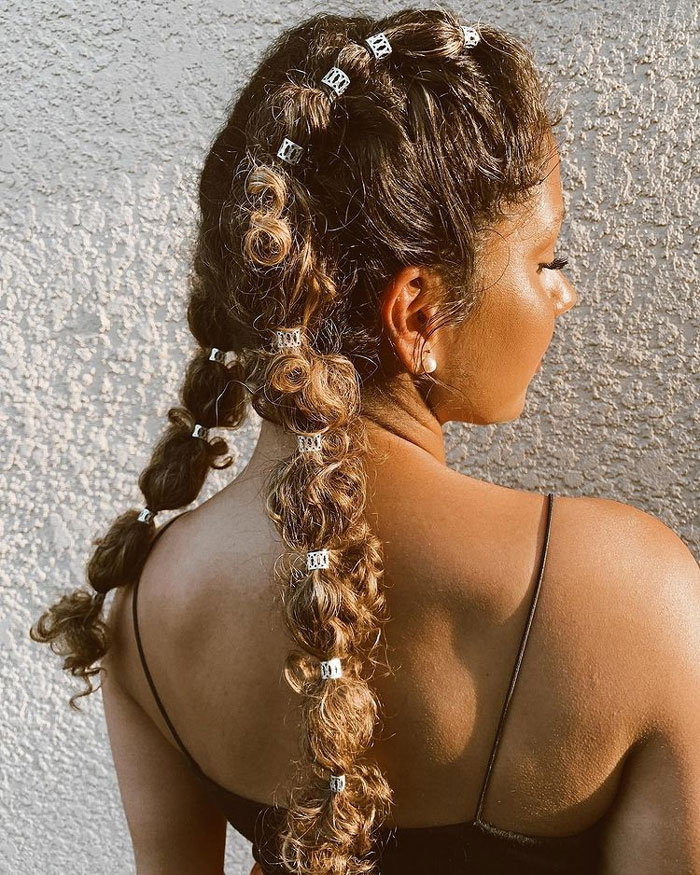 15 Curly Styles to Wear to the Gym And Everywhere Else