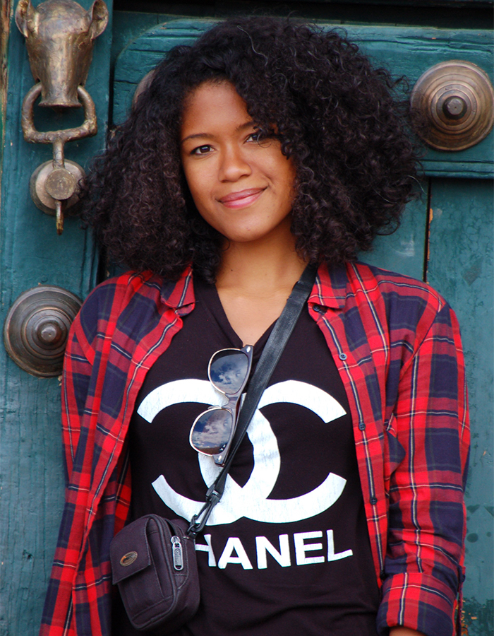 Texture Tales Chelsea is Redefining How Surfers are Represented by Rocking Her Curly Hair 