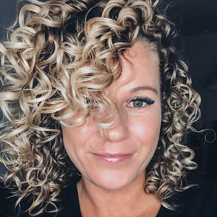 Texture Tales Inge Shares her Secrets for Styling Fine Curly Hair with Extra Volume 