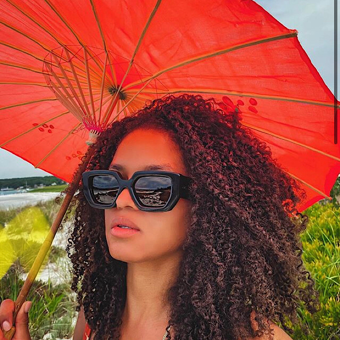 7 Summer Natural Hair Struggles that Only Curly Girls Will Understand