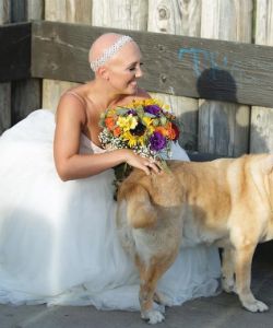 This Alopecia Sufferer Chose to Rock Her Bald Head on Wedding Day