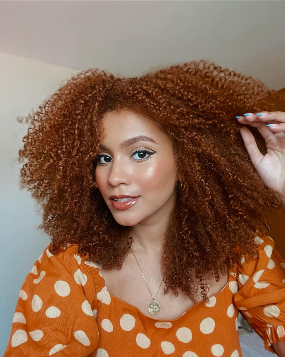 18 Curly Copper Hair Goals Thatll Jump Start Your New Summer Look