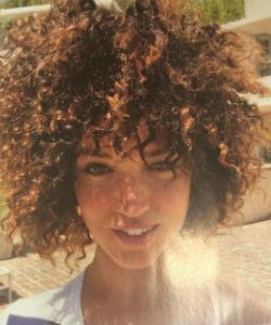 Allure Teaches White Women How To "Get" An Afro