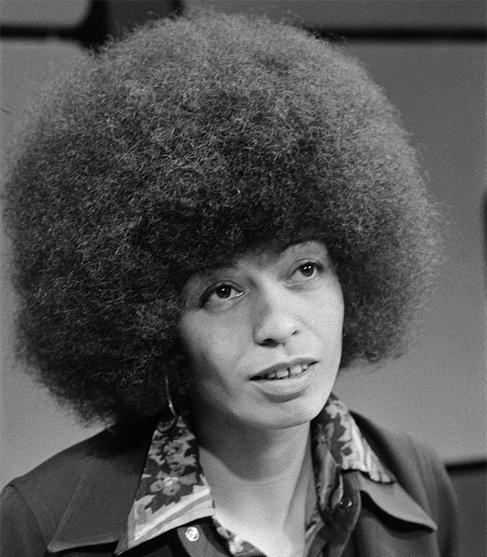 10 Trailblazers Who Impacted the Natural Hair Movement
