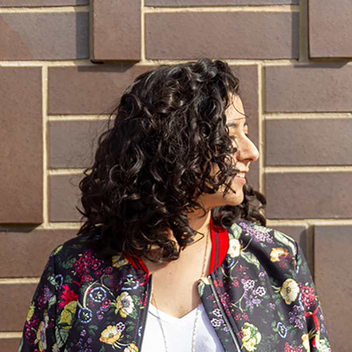 Bianca Shares Her Simple Wash Day Routine for her 3a Curls