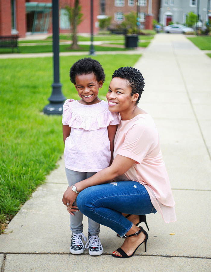 This Mom Cut Her Hair Off to Show Her Daughter The True Meaning of Beauty 
