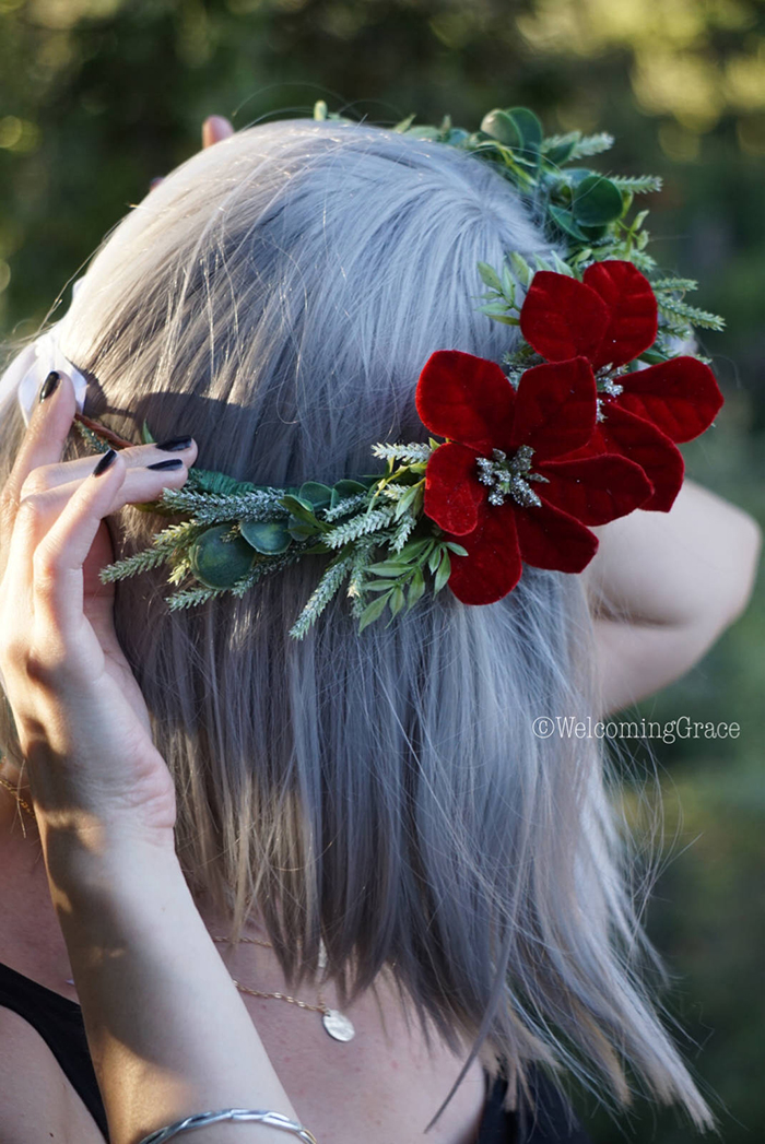 Top 5 Poinsettia Hair Decorations