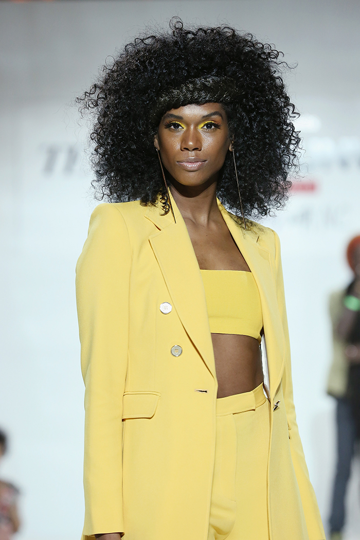 The 20 Best Texture on the Runway Looks