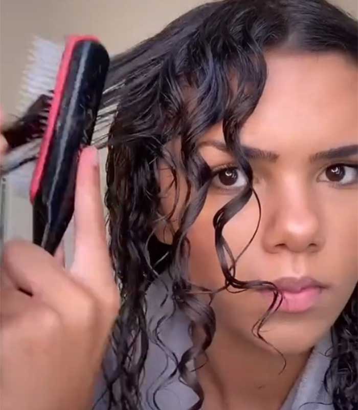 29 TikTok Curly Hair Hacks to Watch Now