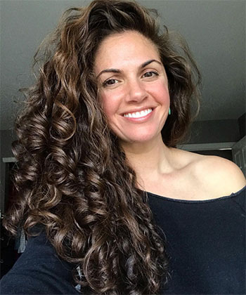 Frizz Control Tips and Tricks for Wavy Hair