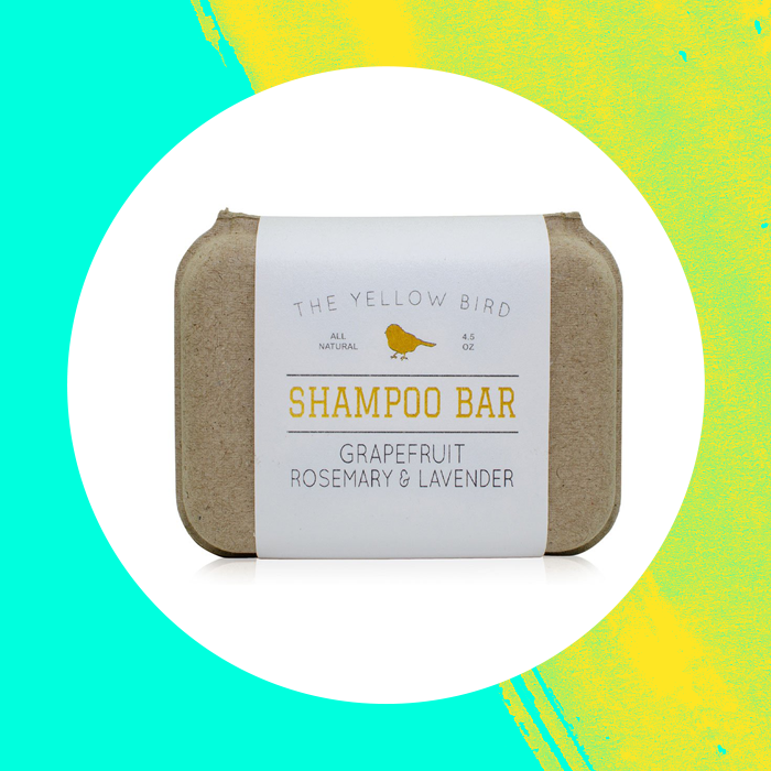 10 Eco Friendly Shampoo Bars to Cleanse Your Curls 