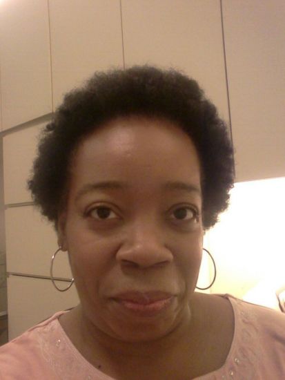 Did a two strand twistout on dry hair. That day was a good curly fro day before heading to the salon