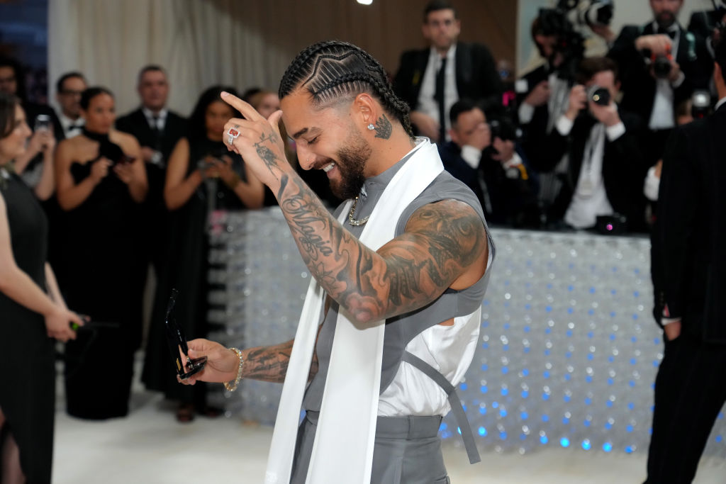 Maluma's braided hairstyle at the Met Gala 2023