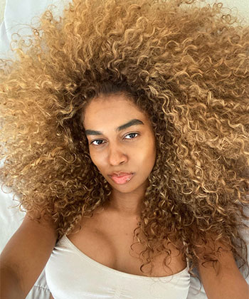 17 Photos of Curly Blonde Hair to Show Your Stylist 